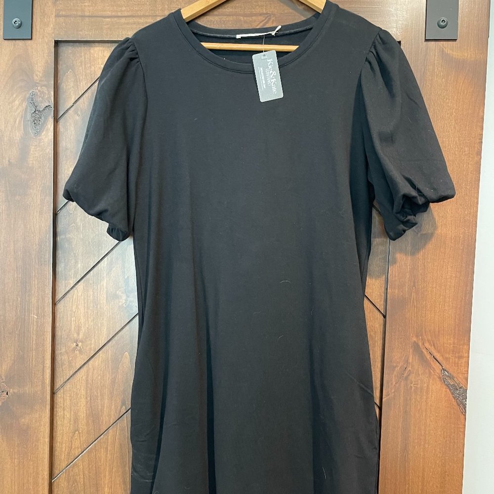 Casual Black Dress with Puffy Sleeves
